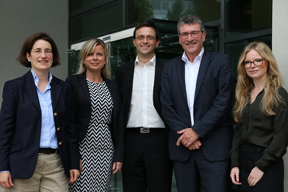 Minister begrüßt Rückkehrerinnen und Rückkehrer