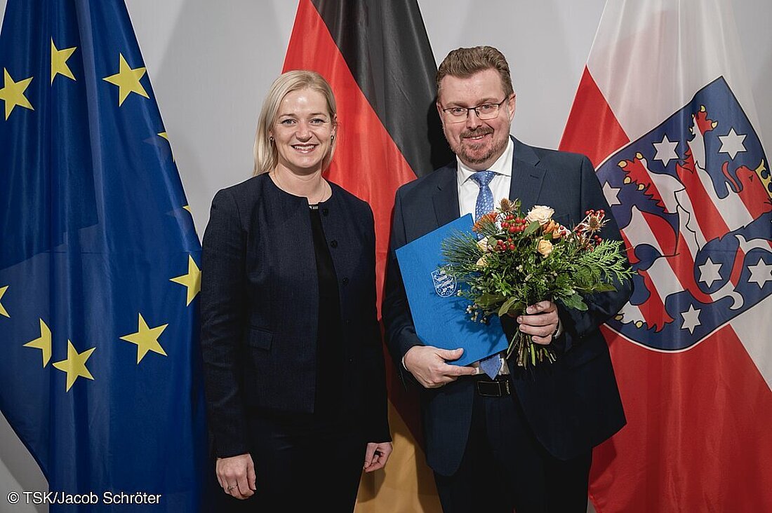 Ministerin Beate Meißner und Staatssekretär Christian Klein bei der Ernennung (Foto: TSK/Jacob Schröter)